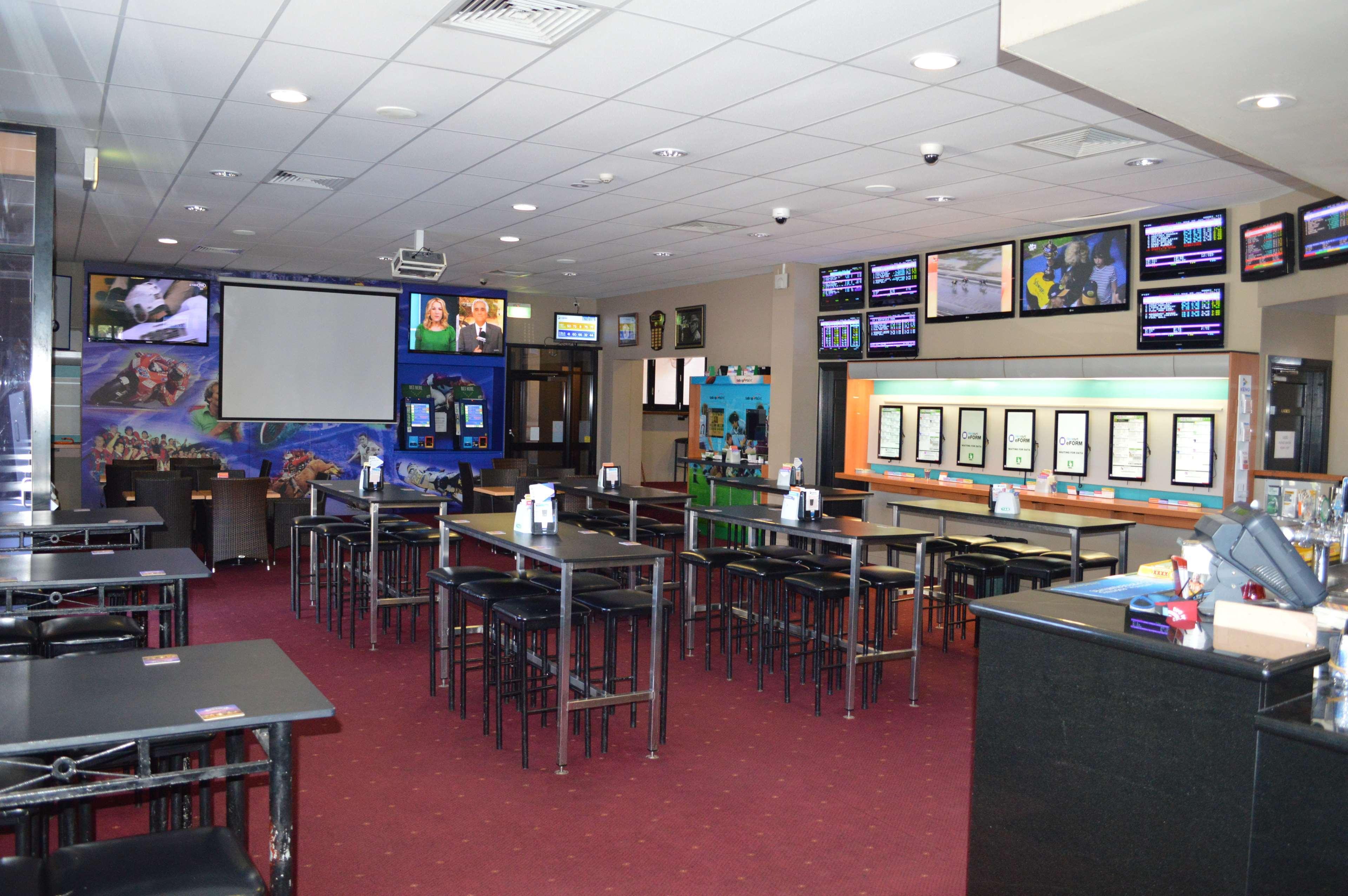 Best Western Blackbutt Inn New Lambton Exterior photo