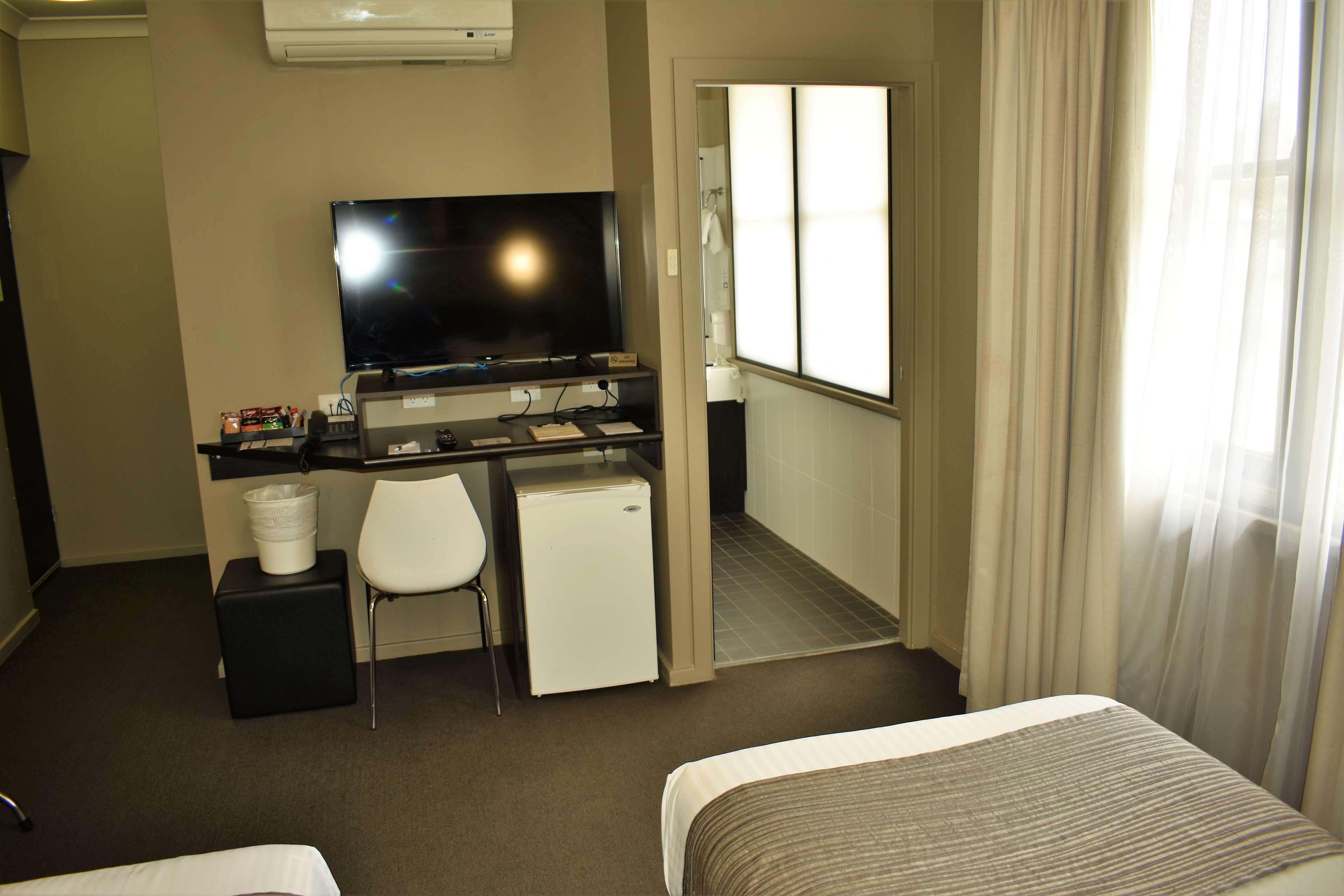 Best Western Blackbutt Inn New Lambton Exterior photo